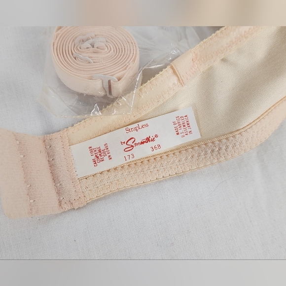 ♥️ NWT VINTAGE STRAPLESS PUSH-UP BRA BY SMOOTHIE - 36B - BLUSH ♥️ - Picture 10 of 12